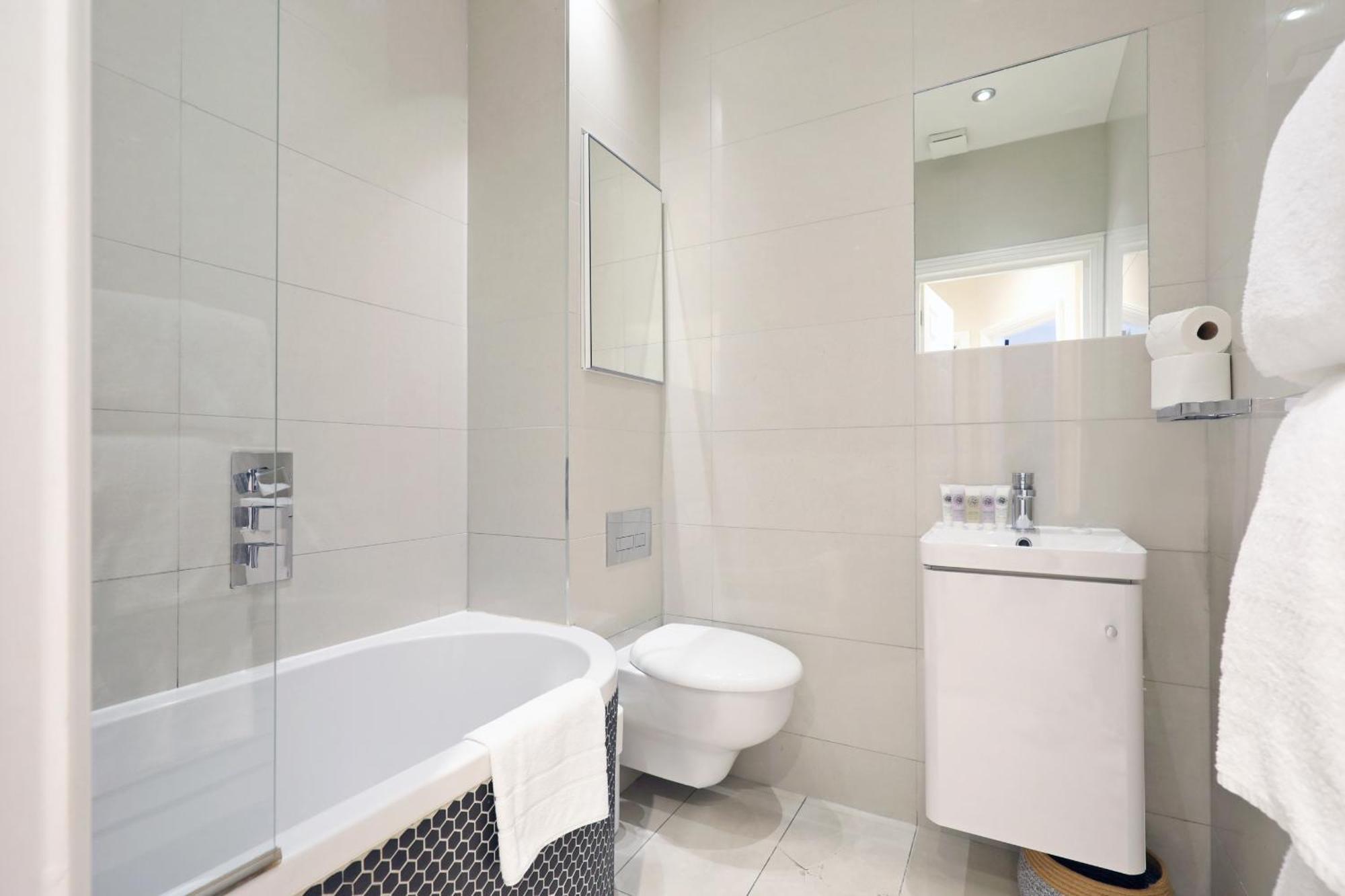Covent Garden Superior Two Bedroom Aparment On Strand London Exterior photo